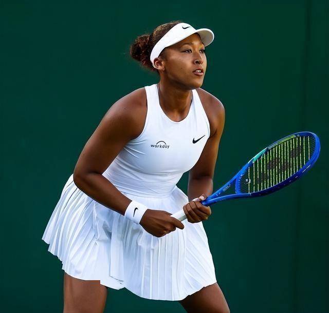 官网入口 - 大坂直美在拜仁比赛中战术调整，赛事规则更新引发热议！